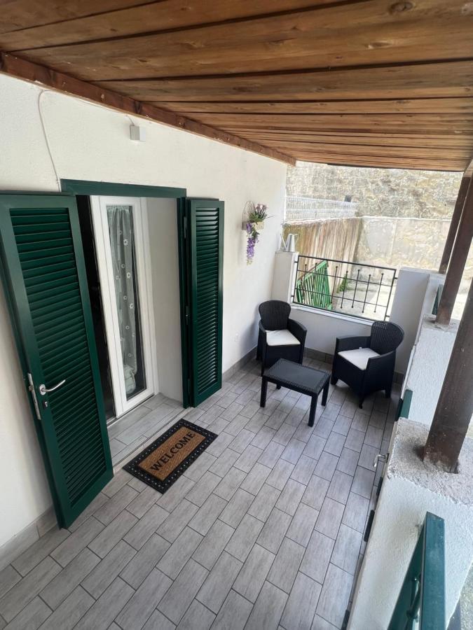 B&B Casa Vacanze Nonna Clara Наполи Екстериор снимка