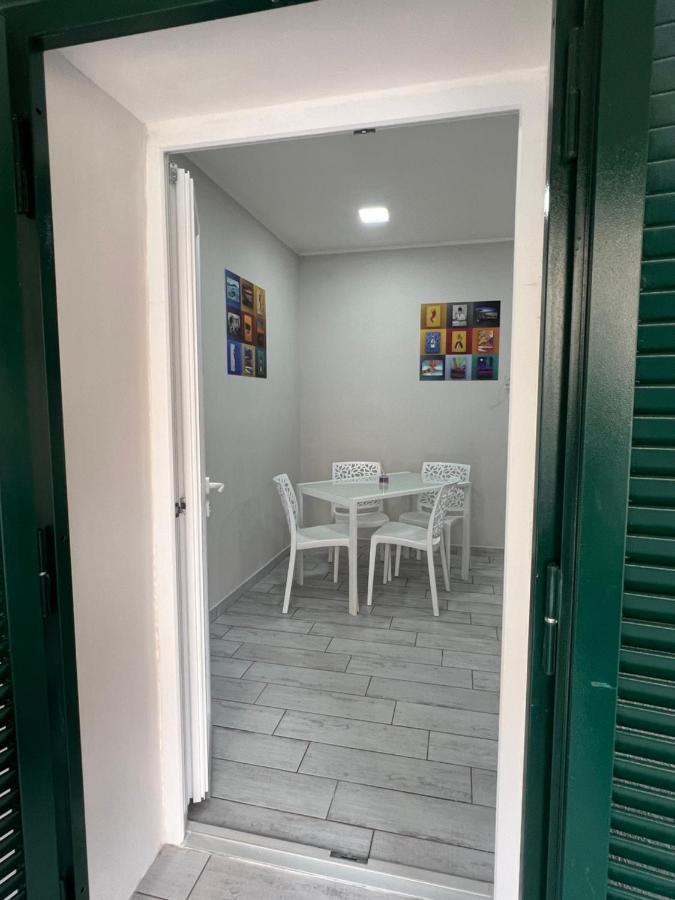 B&B Casa Vacanze Nonna Clara Наполи Екстериор снимка